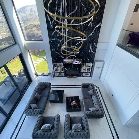 Villa Luxury Triplex *
