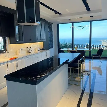Villa Luxury Triplex Trabzon